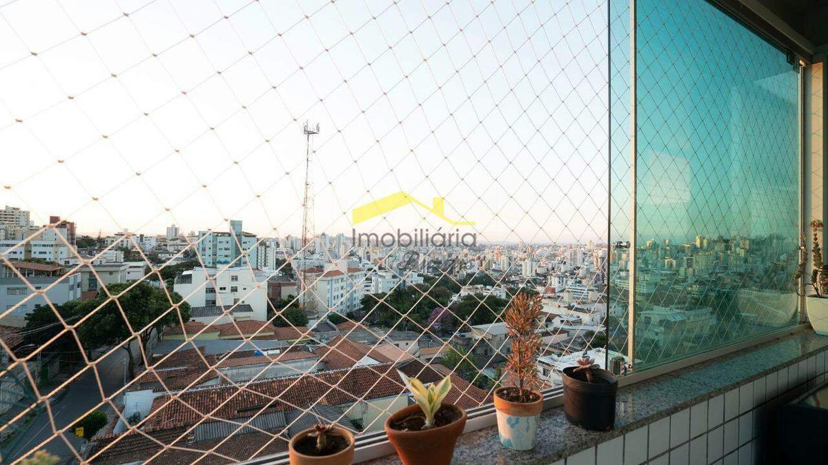 Cobertura, Jardim América, 3 Quartos, 4 Vagas, 2 Suítes