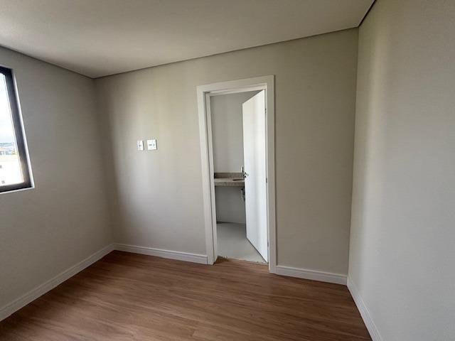 Apartamento, Sagrada Família, 2 Quartos, 2 Vagas, 2 Suítes