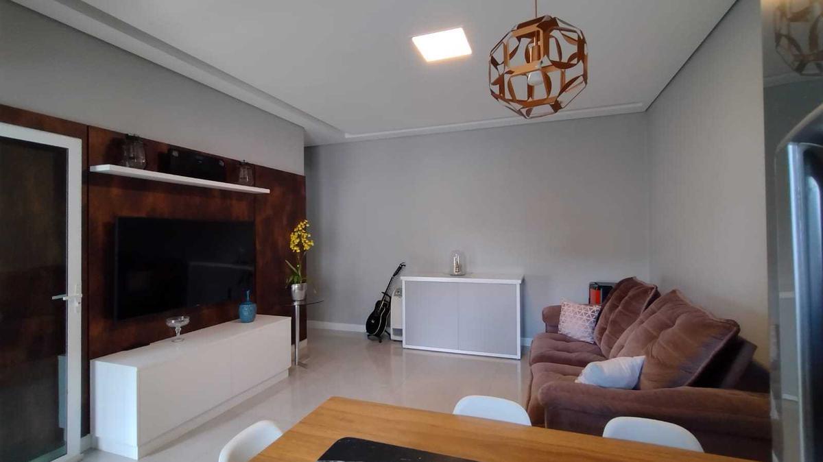 Casa, Jardim Riacho das Pedras, 2 Quartos, 6 Vagas, 1 Suíte