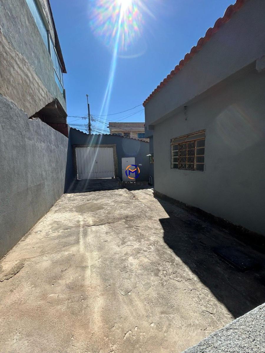 Casa, São Benedito, 3 Quartos, 3 Vagas, 1 Suíte