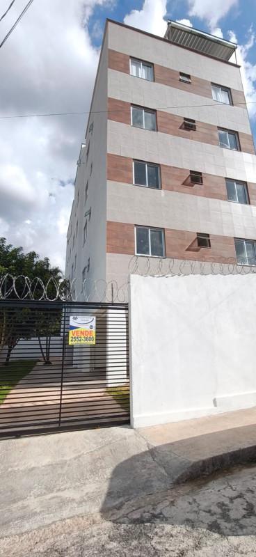 Cobertura, Serrano, 2 Quartos, 2 Vagas, 1 Suíte