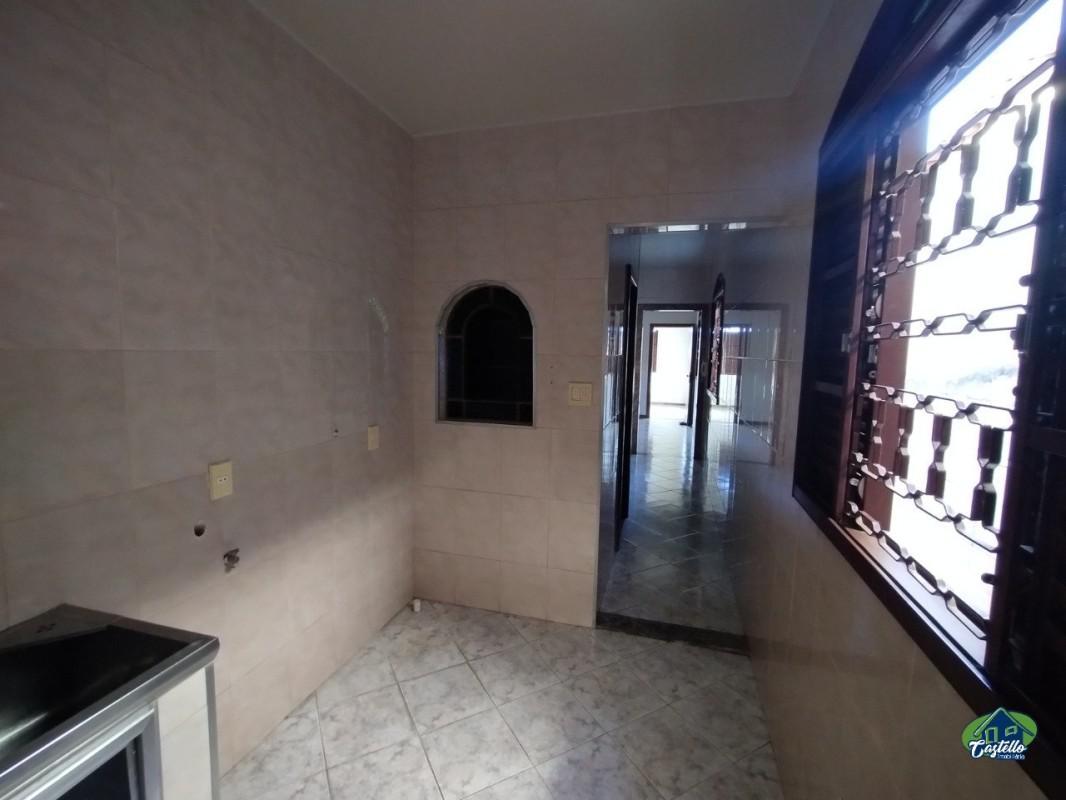 Casa, Aparecida, 3 Quartos, 5 Vagas, 1 Suíte