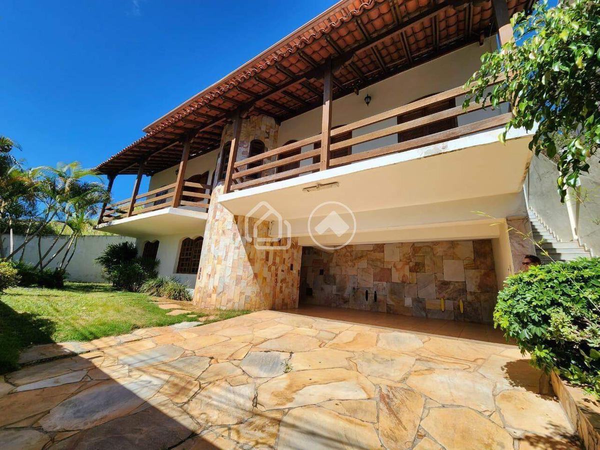 Casa, Santa Lúcia, 5 Quartos, 6 Vagas, 2 Suítes