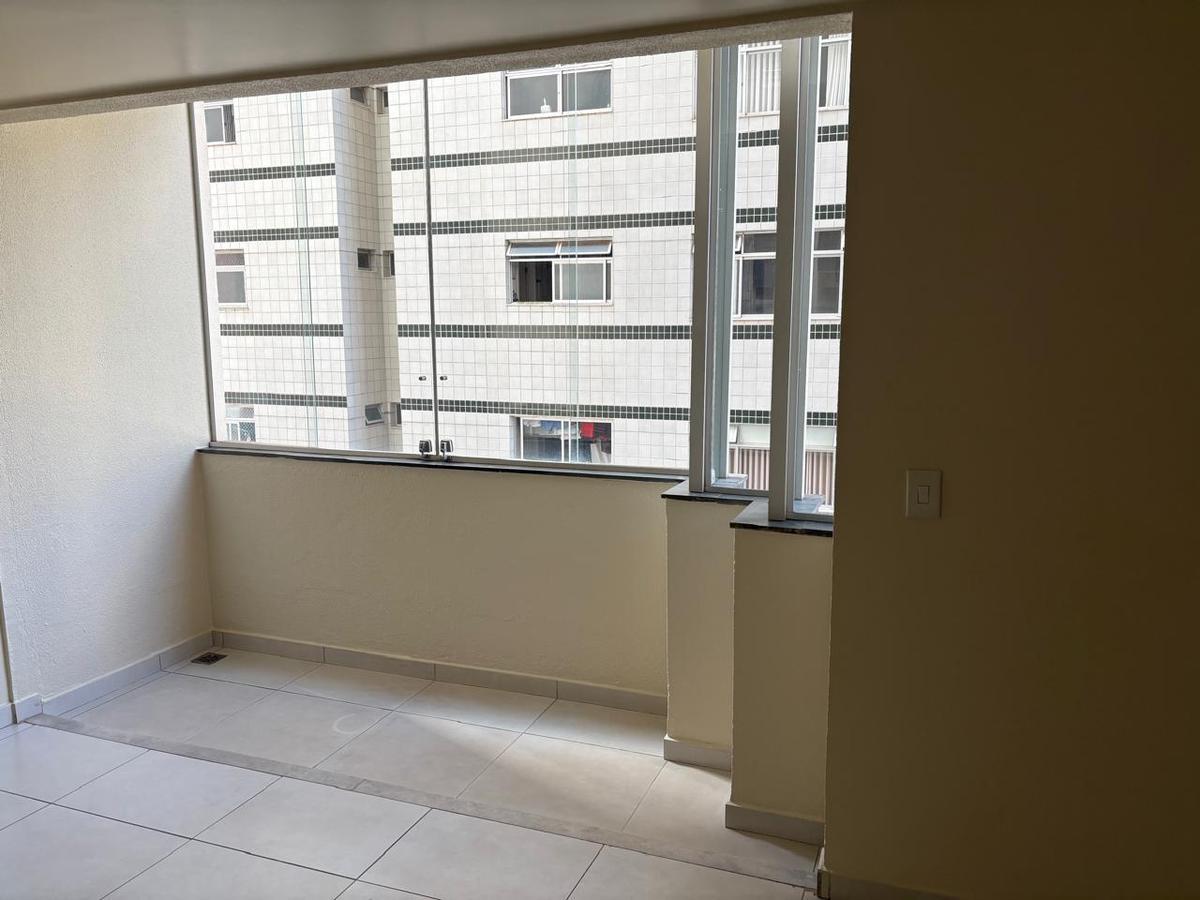 Apartamento, Funcionários, 2 Quartos, 1 Vaga, 1 Suíte