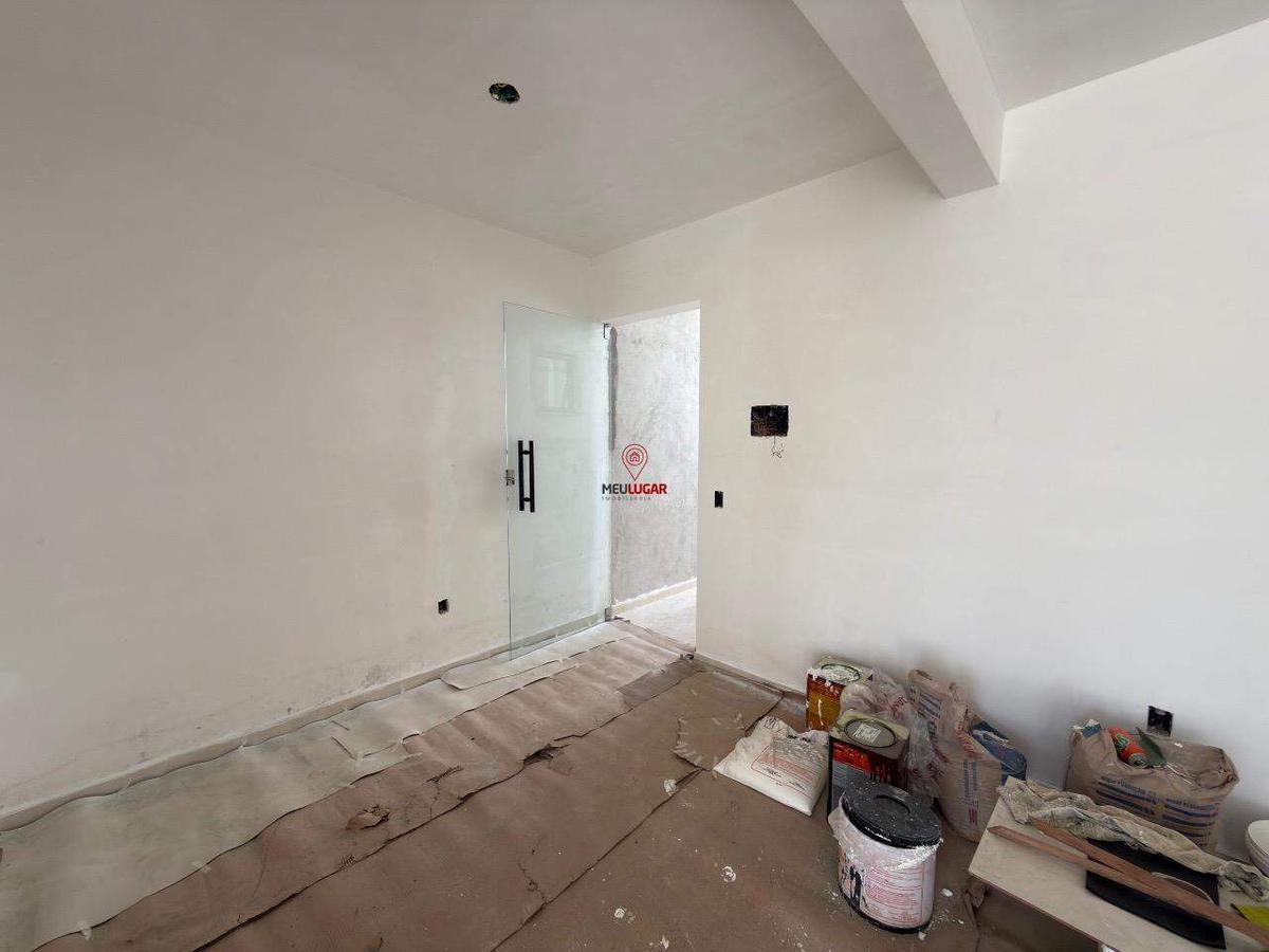 Casa, Novo Barreirinho, 2 Quartos, 2 Vagas