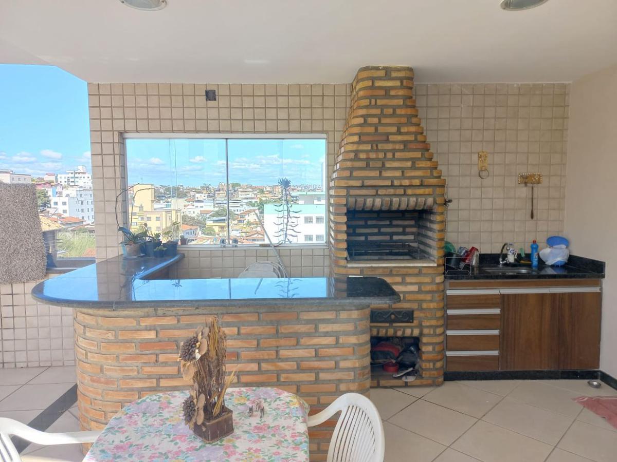 Cobertura, Heliópolis, 3 Quartos, 2 Vagas, 1 Suíte