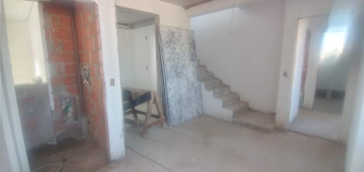 Cobertura, Jardim Montanhês, 3 Quartos, 2 Vagas, 1 Suíte