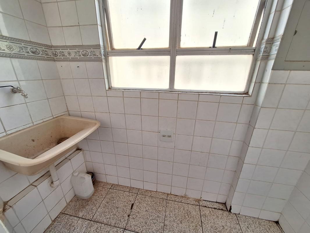 Apartamento, Sagrada Família, 2 Quartos, 1 Vaga, 1 Suíte