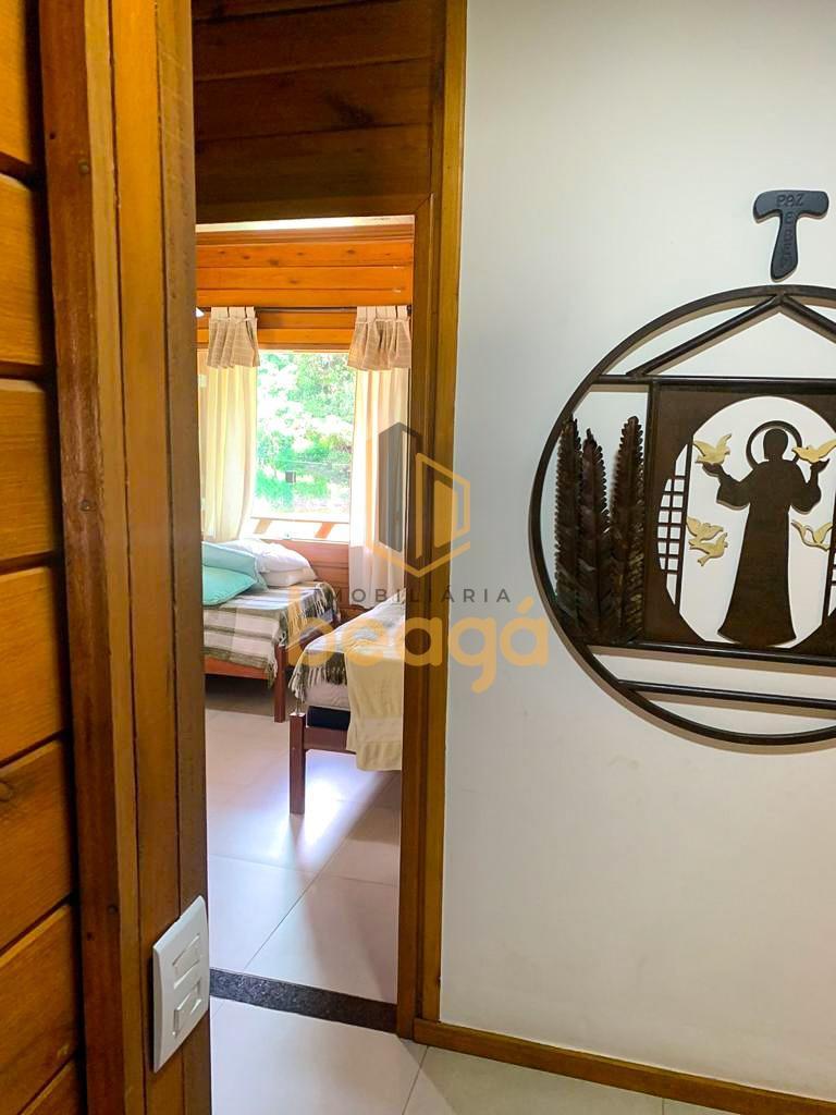 Fazenda, Iporanga, 4 Quartos, 10 Vagas, 2 Suítes