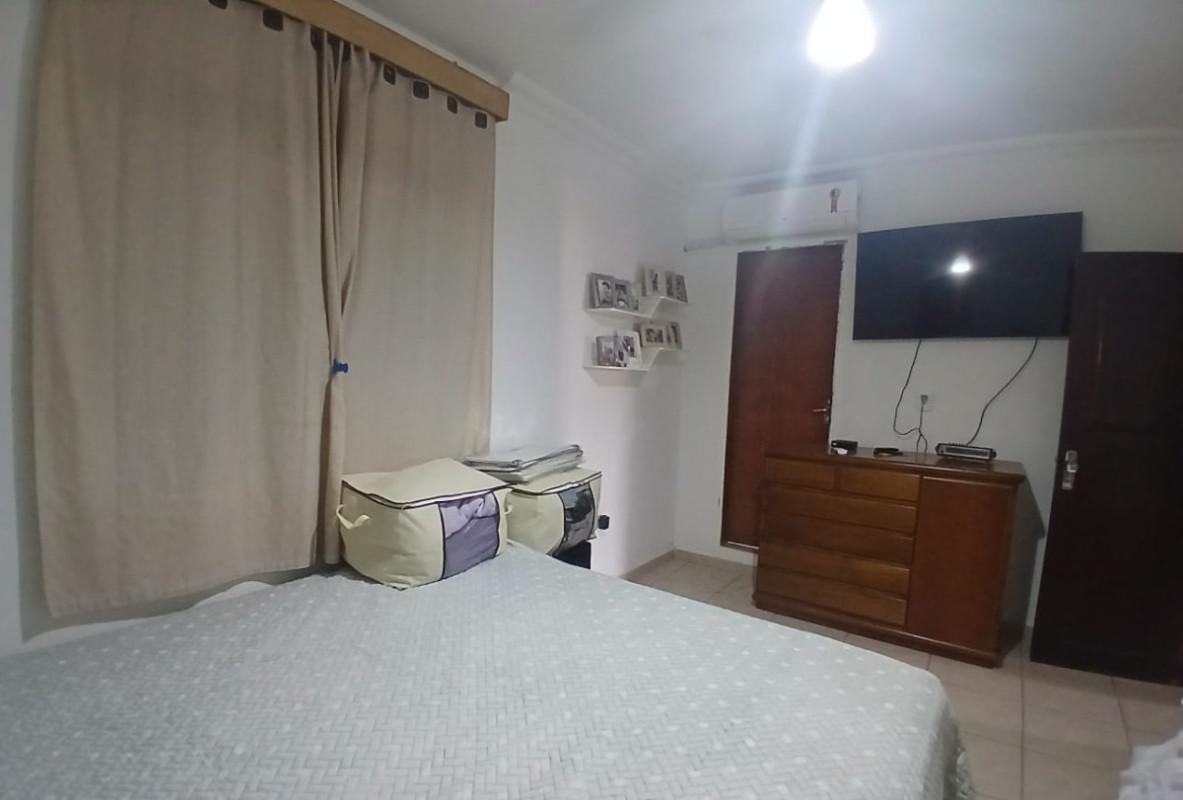 Casa, Planalto, 3 Quartos, 3 Vagas, 1 Suíte