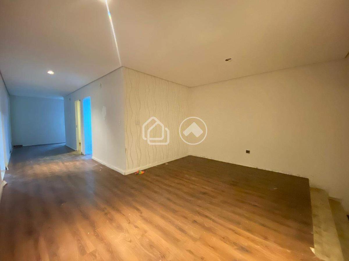 Loja, Buritis, 10 Vagas