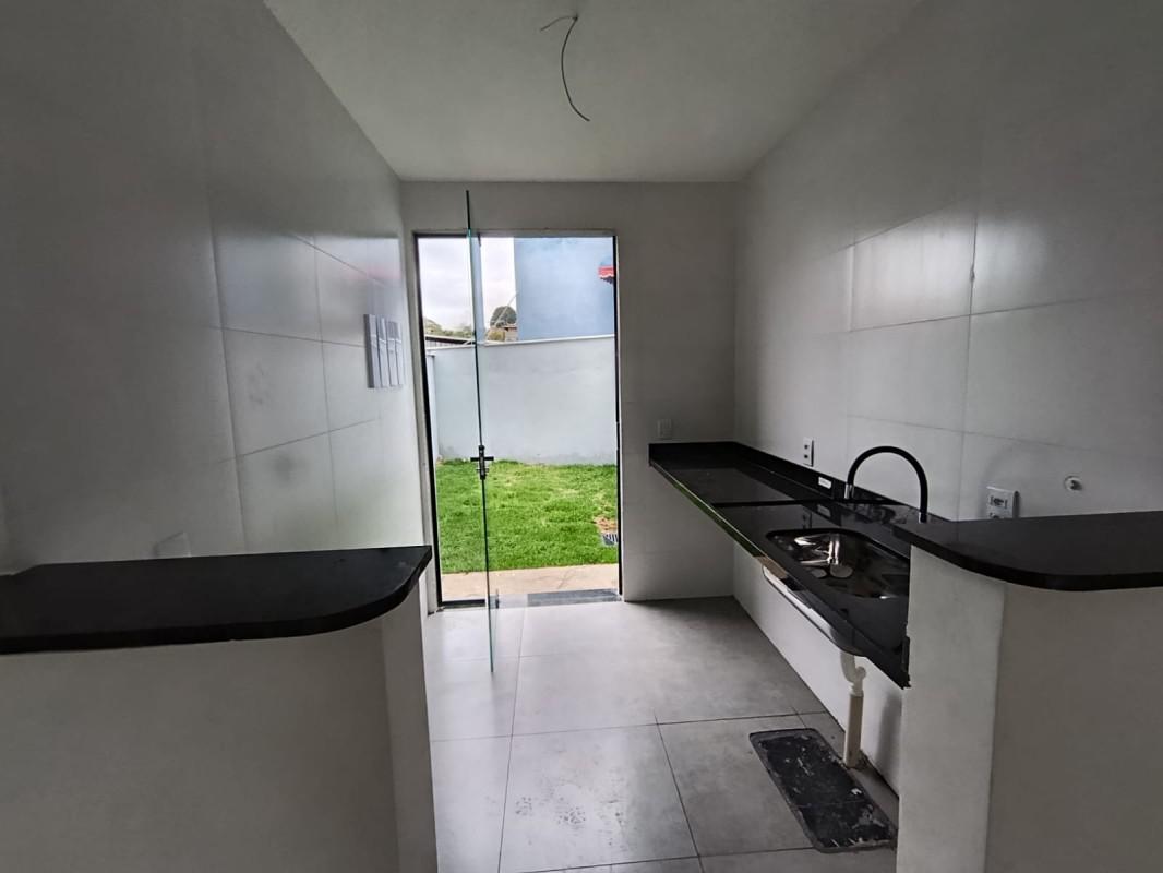 Casa, Tirol, 2 Quartos, 1 Vaga, 2 Suítes