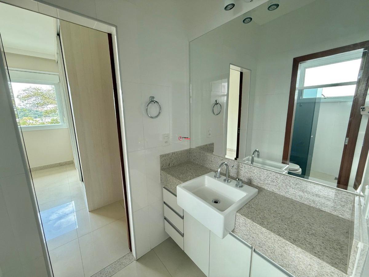 Casa, Portal do Sol, 4 Quartos, 3 Vagas, 3 Suítes