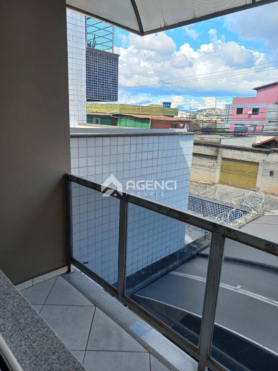 Casa, Santa Cruz Industrial, 3 Quartos, 0 Vaga, 1 Suíte