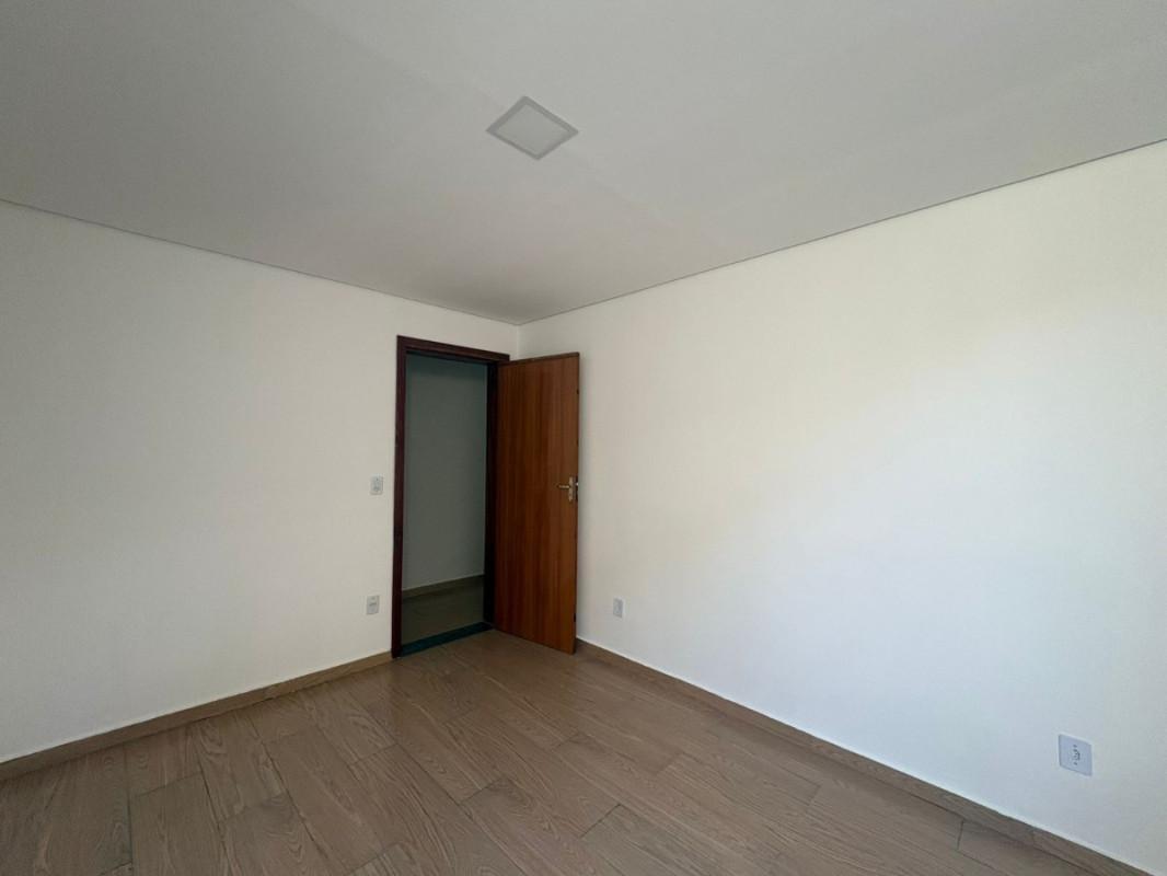 Casa, Jardim Riacho das Pedras, 3 Quartos, 4 Vagas, 1 Suíte