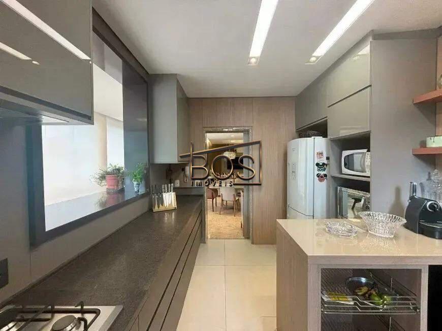 Apartamento, Santa Lúcia, 4 Quartos, 4 Vagas, 3 Suítes