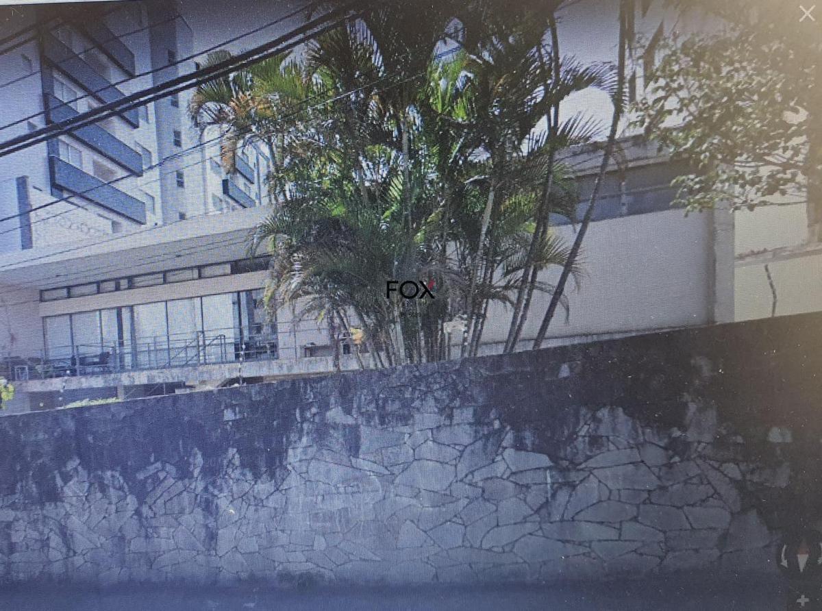 Casa, Serra, 4 Quartos, 5 Vagas, 1 Suíte