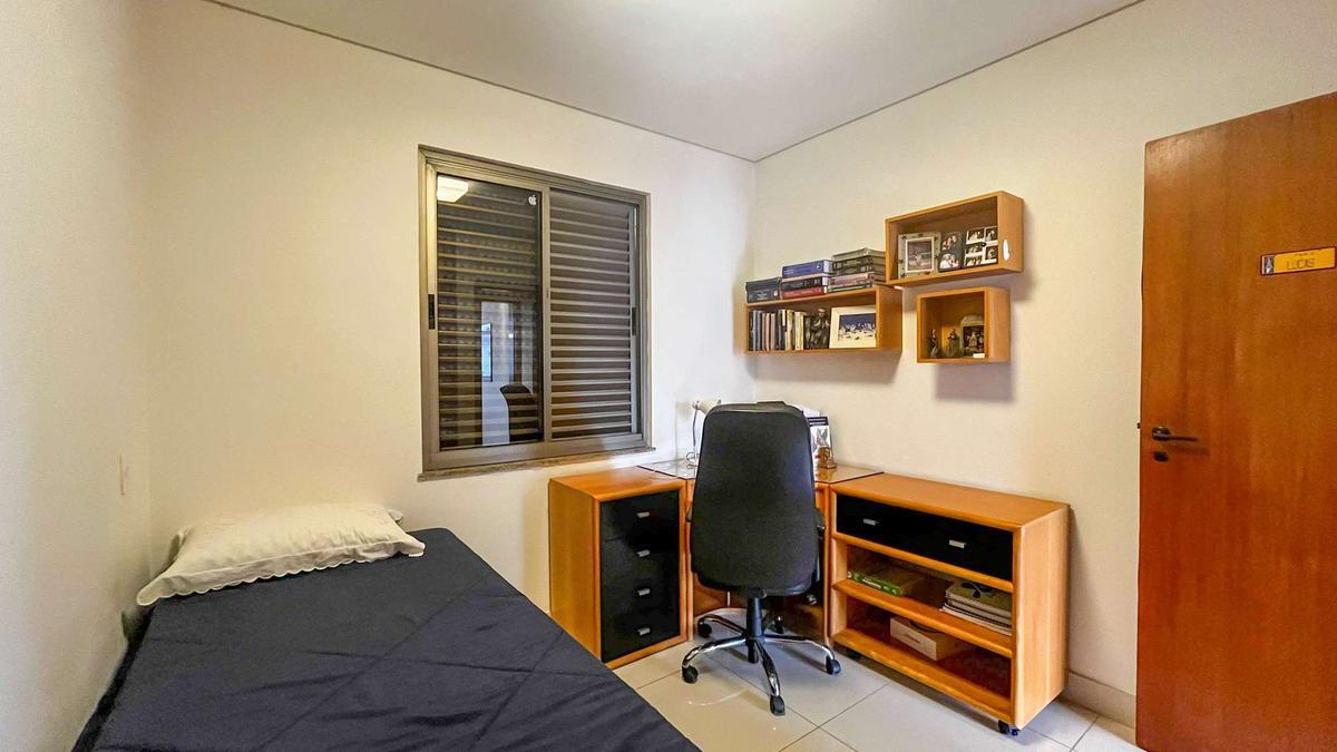 Apartamento, Funcionários, 3 Quartos, 2 Vagas, 1 Suíte