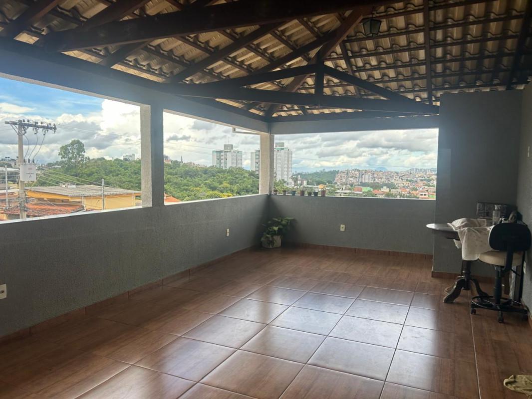 Casa, Diamante, 3 Quartos, 6 Vagas, 1 Suíte