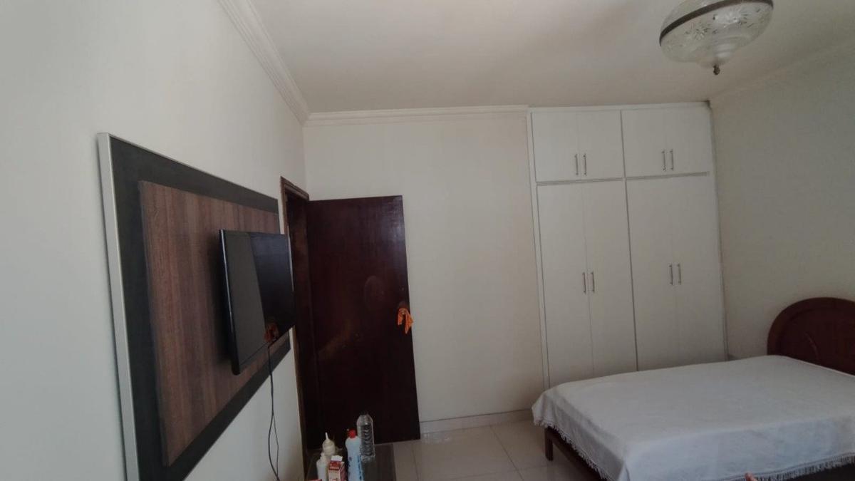 Casa, Cidade Nova, 4 Quartos, 4 Vagas, 1 Suíte