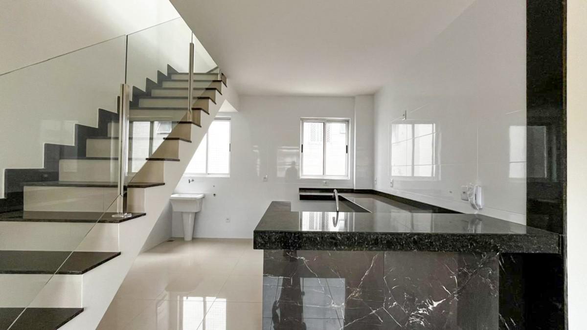 Cobertura, Vila Paris, 2 Quartos, 2 Vagas, 2 Suítes