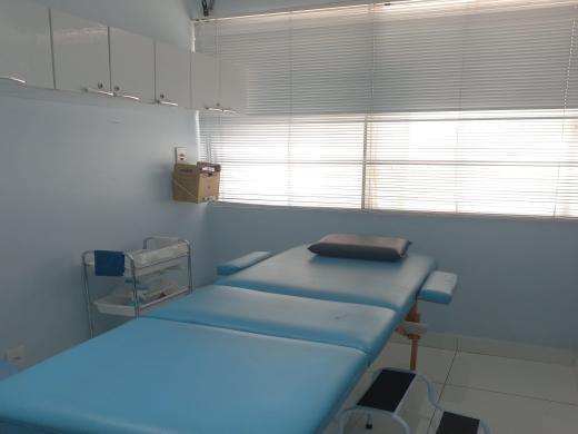Sala, Centro