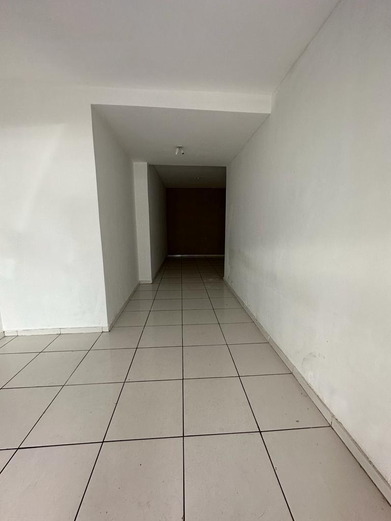Andar, Centro, 0 Quarto, 0 Vaga