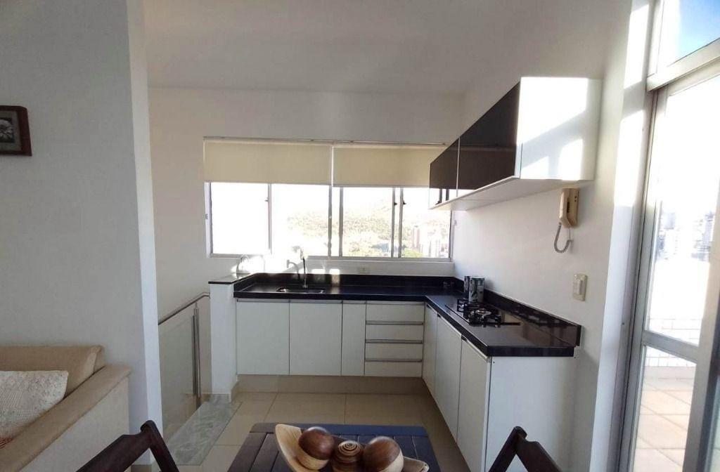 Cobertura, Estoril, 2 Quartos, 2 Vagas, 2 Suítes