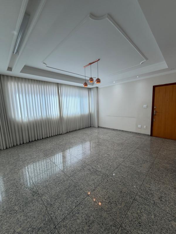 Apartamento, Castelo, 3 Quartos, 2 Vagas, 1 Suíte