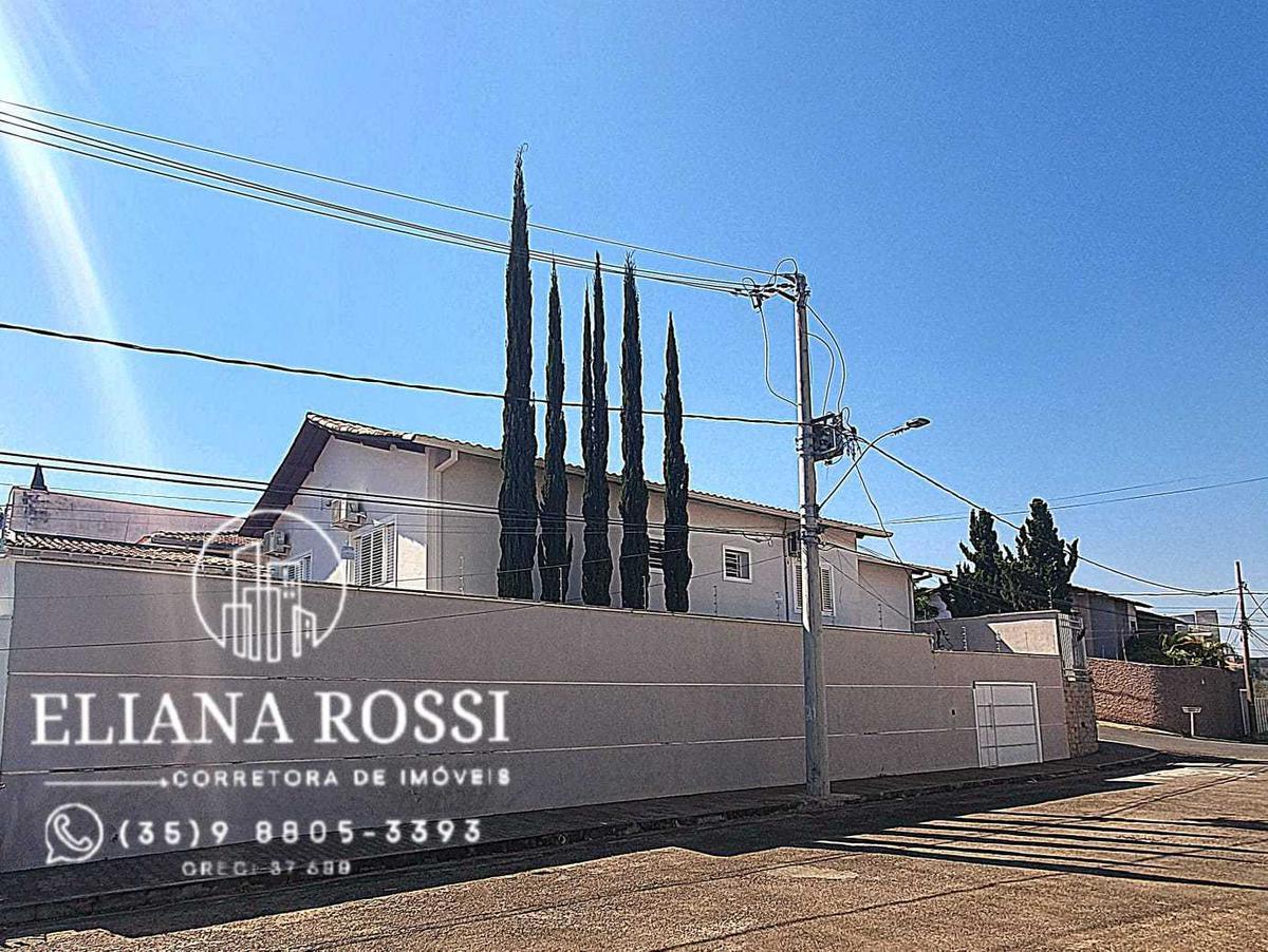 Casa, Campos Elíseos, 3 Quartos, 4 Vagas, 1 Suíte