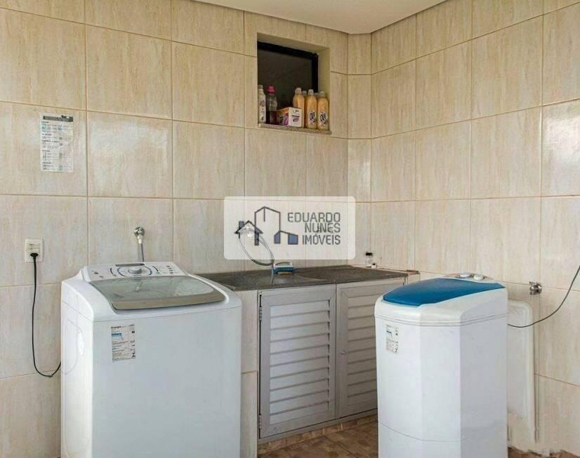 Cobertura, Funcionários, 4 Quartos, 2 Vagas, 2 Suítes
