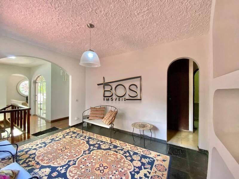 Casa, Sion, 4 Quartos, 6 Vagas, 1 Suíte