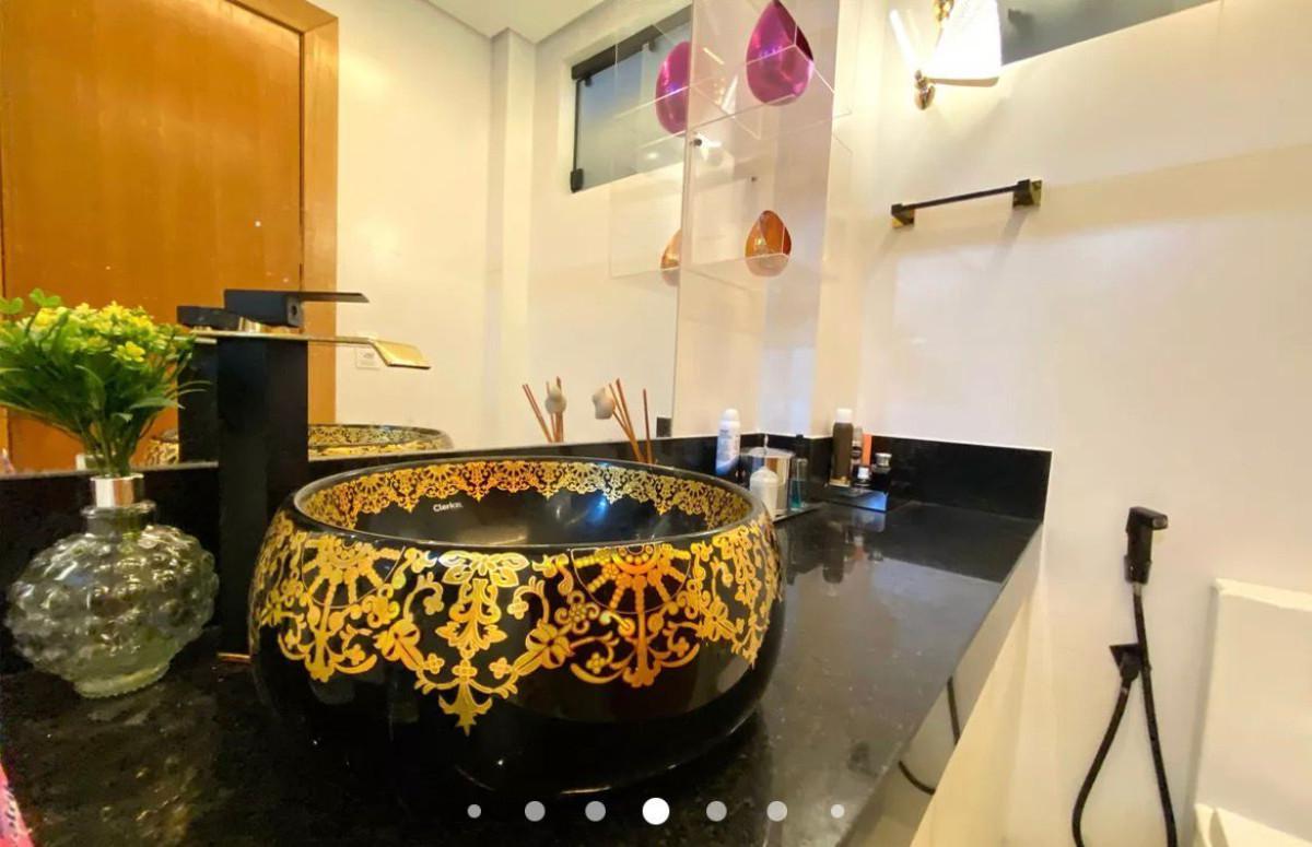 Casa, Lourdes, 4 Quartos, 0 Vaga, 1 Suíte