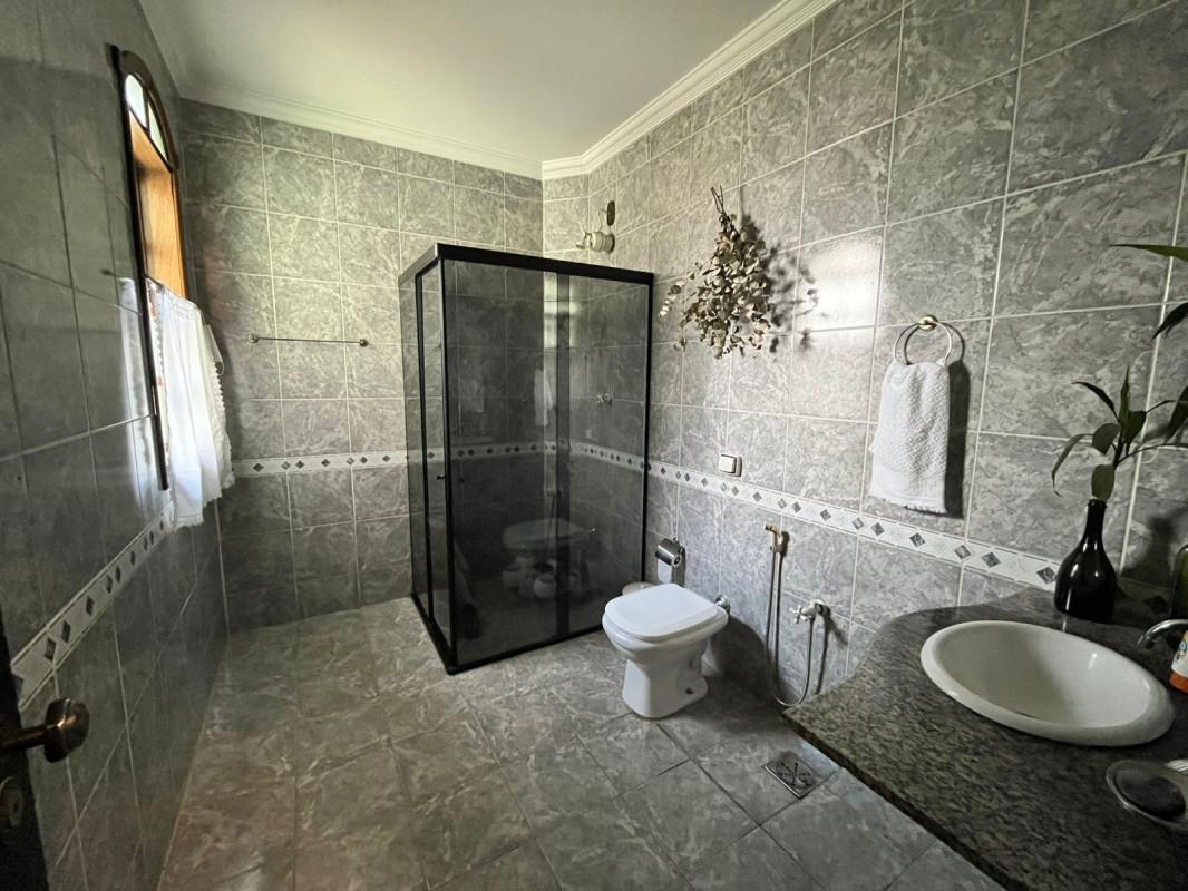 Casa, Jardim Riacho das Pedras, 4 Quartos, 4 Vagas, 1 Suíte