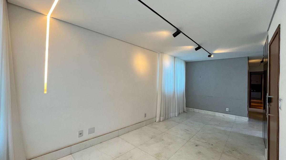 Apartamento, Luxemburgo, 3 Quartos, 1 Vaga, 1 Suíte