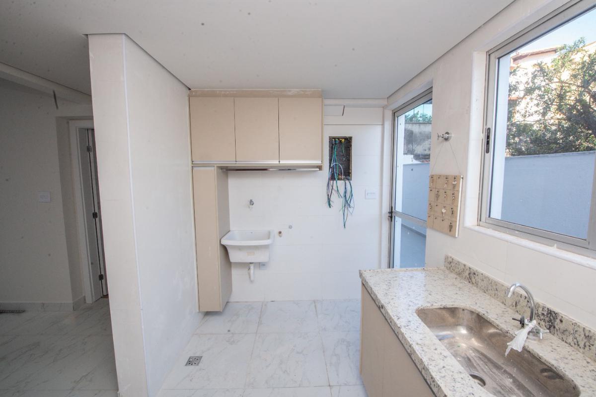 Apartamento, Colégio Batista, 3 Quartos, 2 Vagas, 1 Suíte