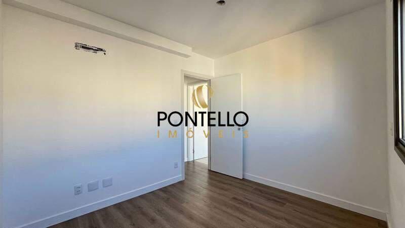 Apartamento, Cruzeiro, 4 Quartos, 3 Vagas, 2 Suítes