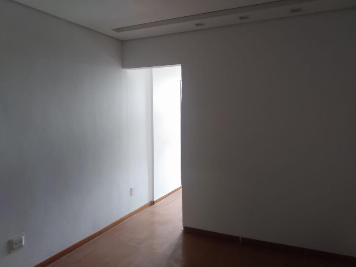 Sala, Barro Preto, 0 Quarto, 0 Vaga