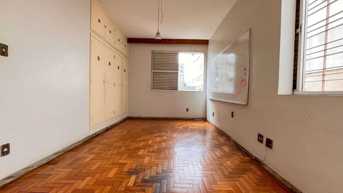 Apartamento, Santo Agostinho, 4 Quartos, 2 Vagas, 1 Suíte