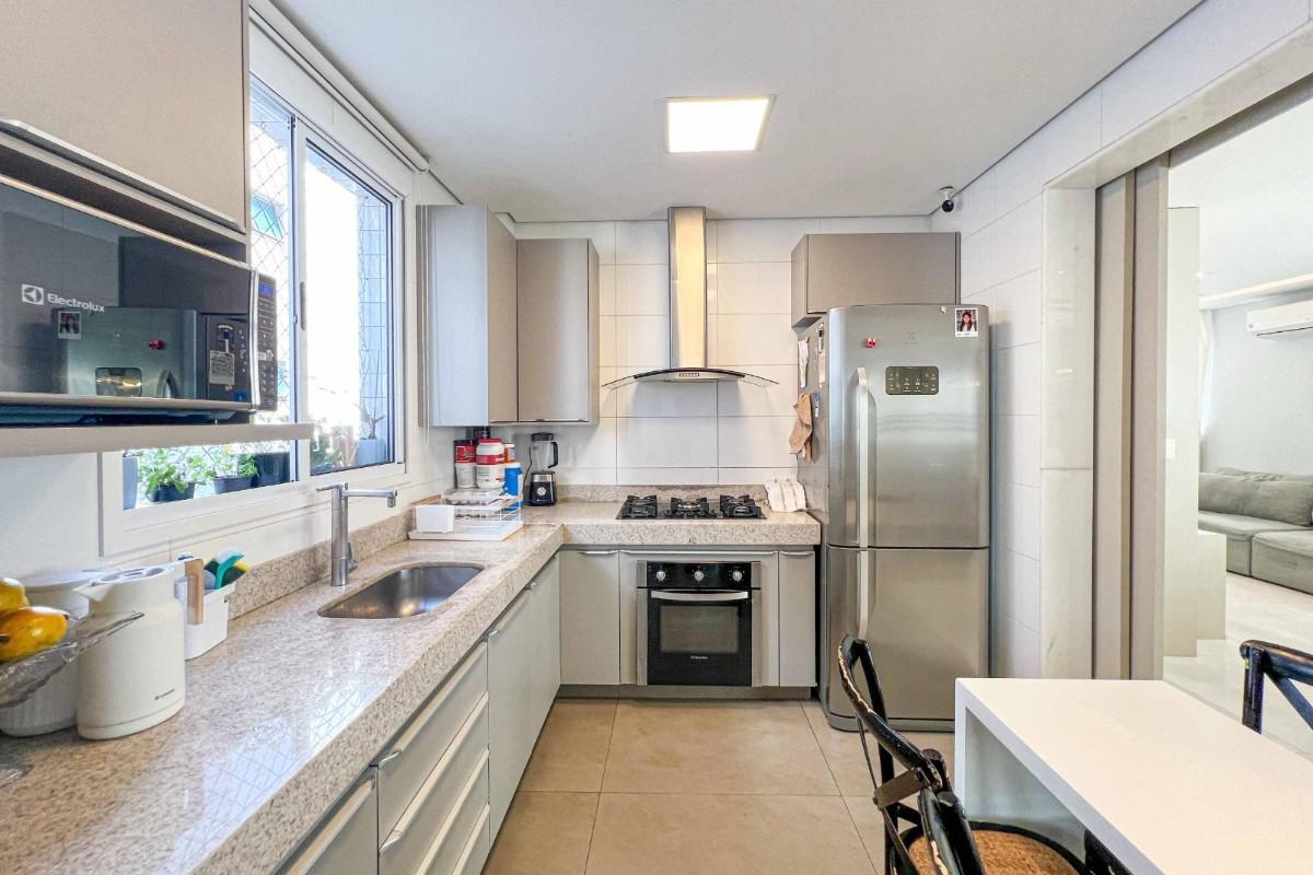 Apartamento, Castelo, 4 Quartos, 2 Vagas, 4 Suítes