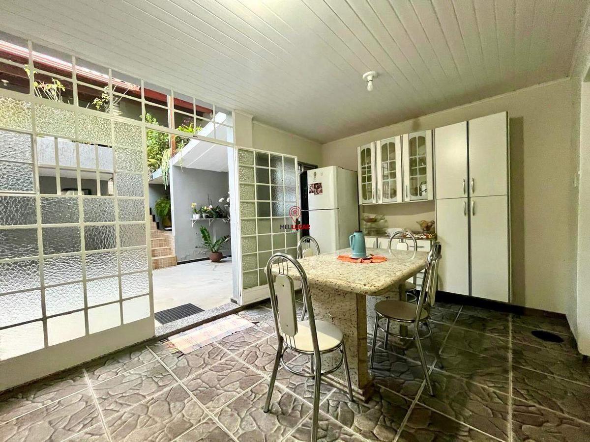 Casa, Teixeira Dias, 3 Quartos, 3 Vagas, 1 Suíte