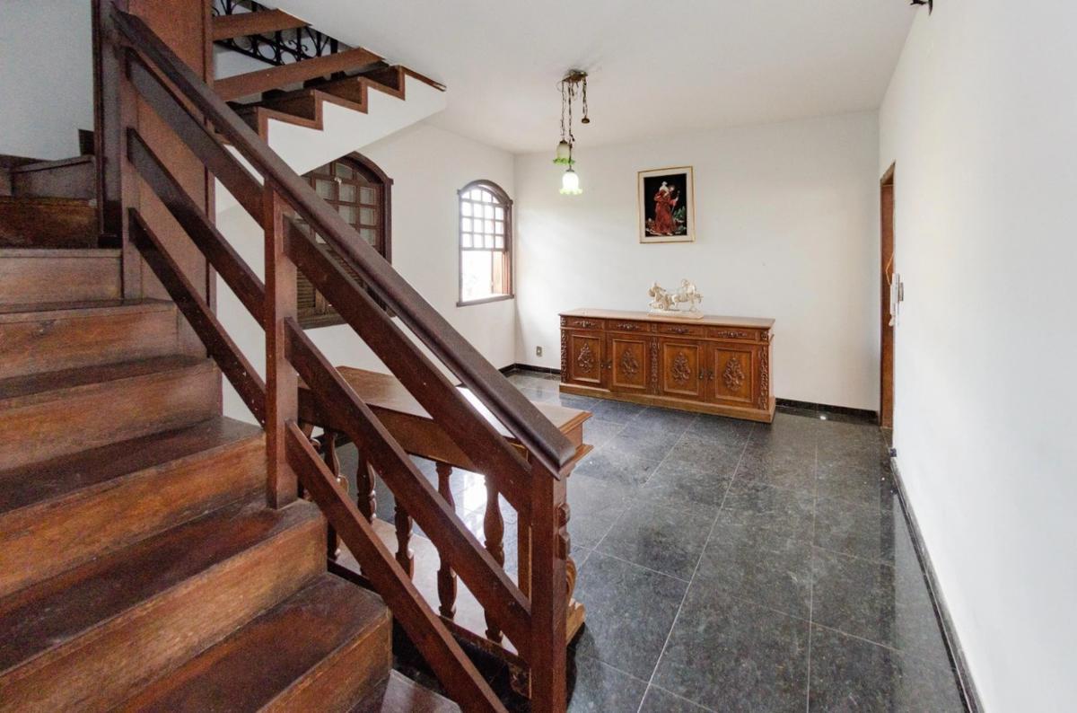 Casa, Jardim América, 4 Quartos, 7 Vagas, 1 Suíte