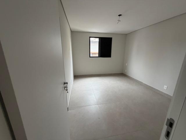 Apartamento, Cruzeiro, 3 Quartos, 2 Vagas, 3 Suítes