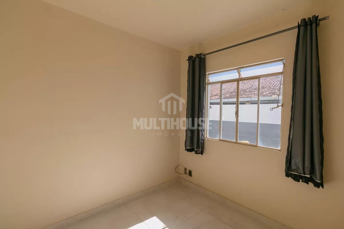 Apartamento, Europa, 2 Quartos, 1 Vaga