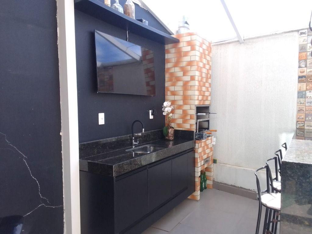 Casa, Nações Unidas, 2 Quartos, 2 Vagas, 1 Suíte