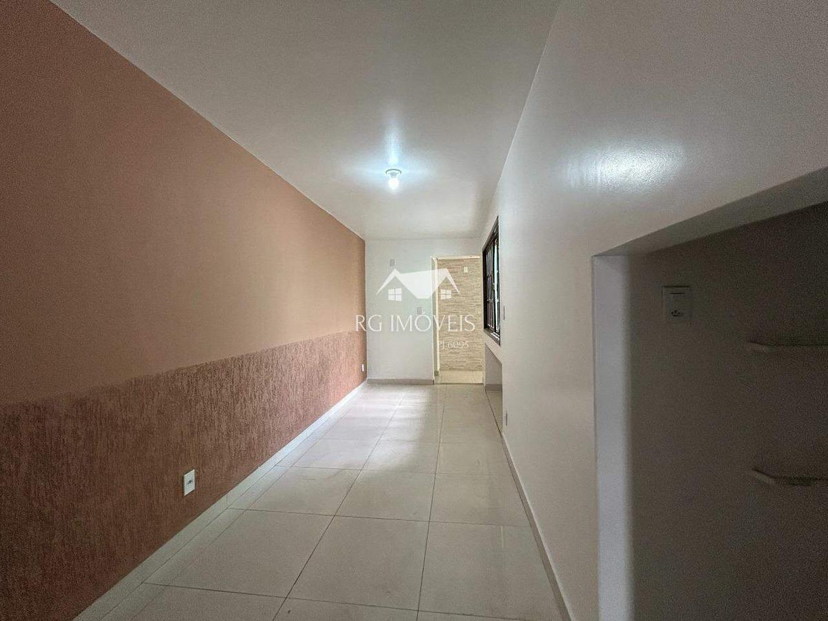 Casa, Teixeira Dias, 4 Quartos, 2 Vagas, 2 Suítes