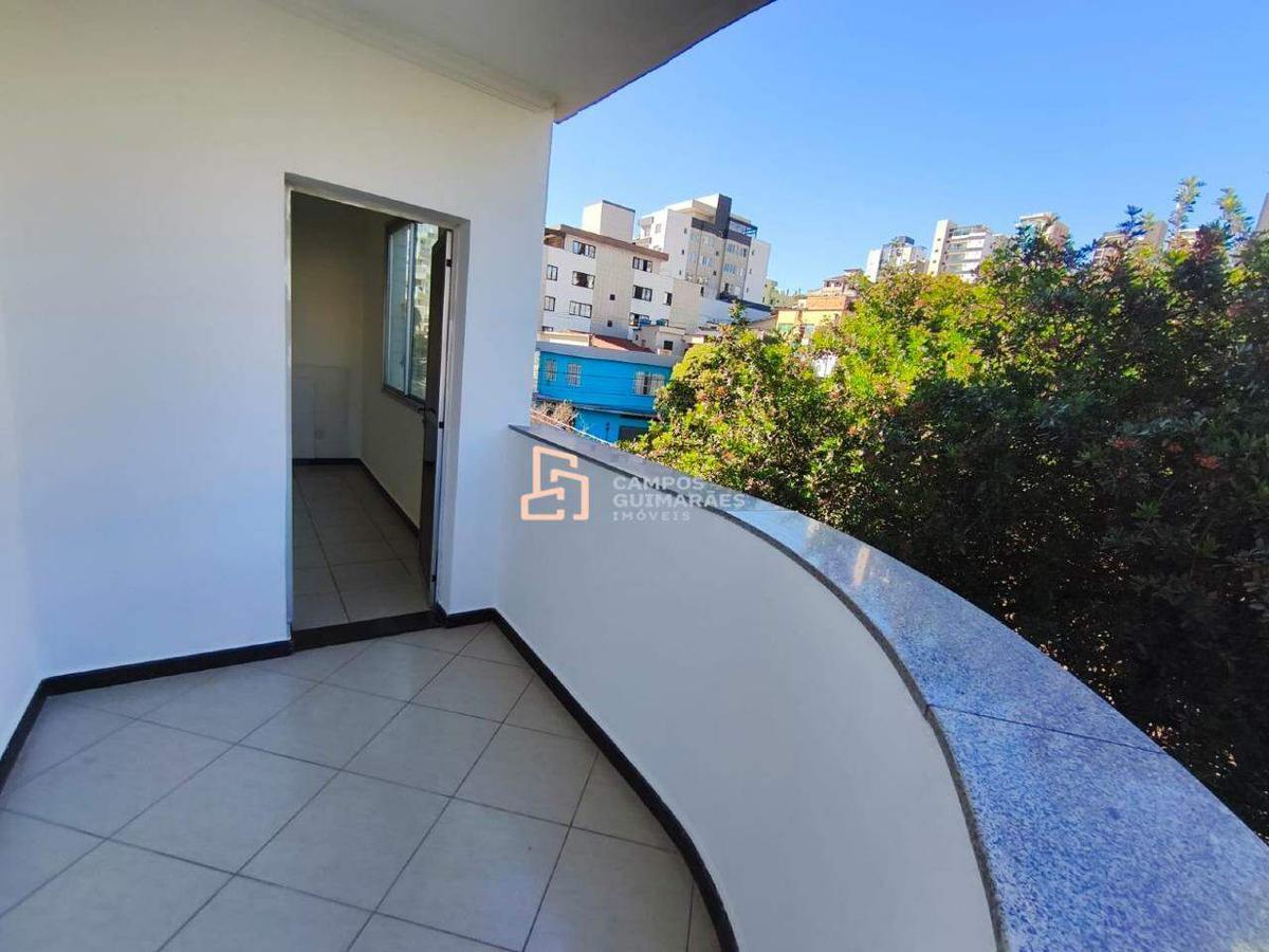 Apartamento, Barreiro, 3 Quartos, 2 Vagas, 1 Suíte