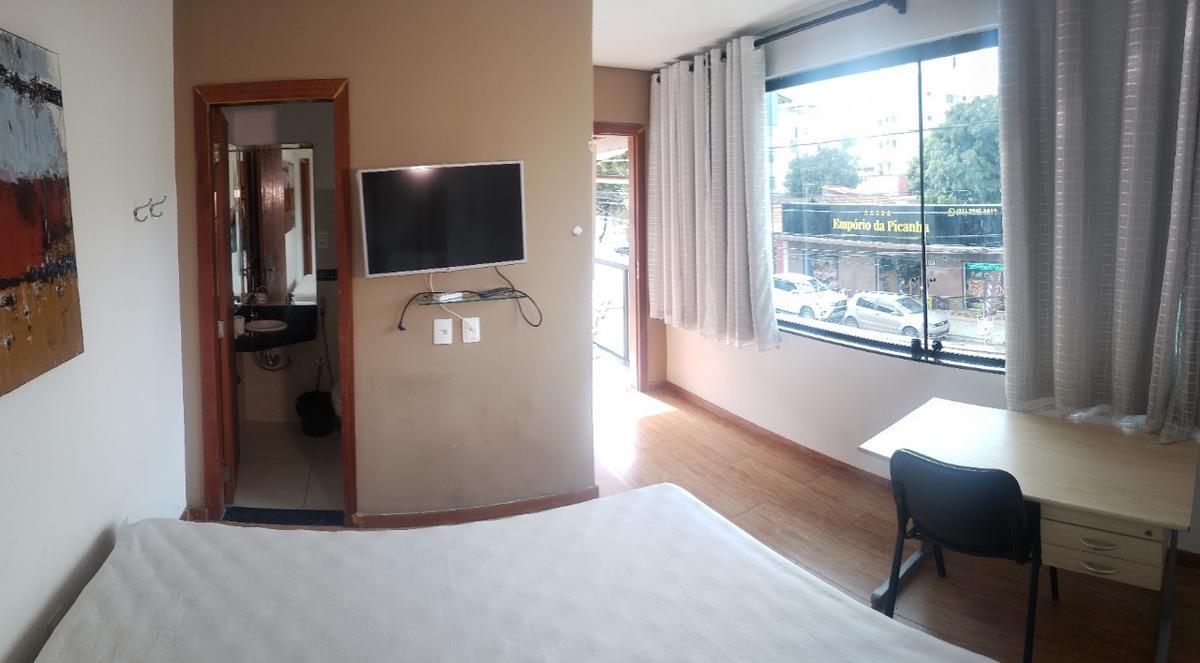 Casa Comercial, Coração Eucarístico, 2 Quartos, 4 Vagas, 10 Suítes