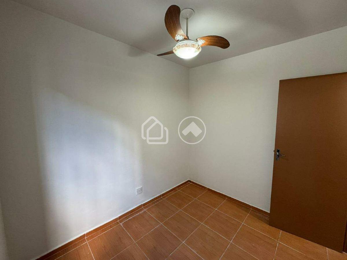 Apartamento, Estoril, 2 Quartos, 1 Vaga