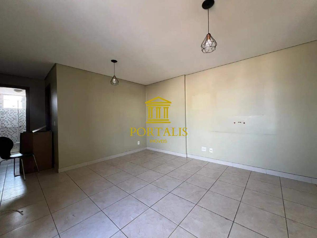 Apartamento, Floresta, 3 Quartos, 2 Vagas, 1 Suíte